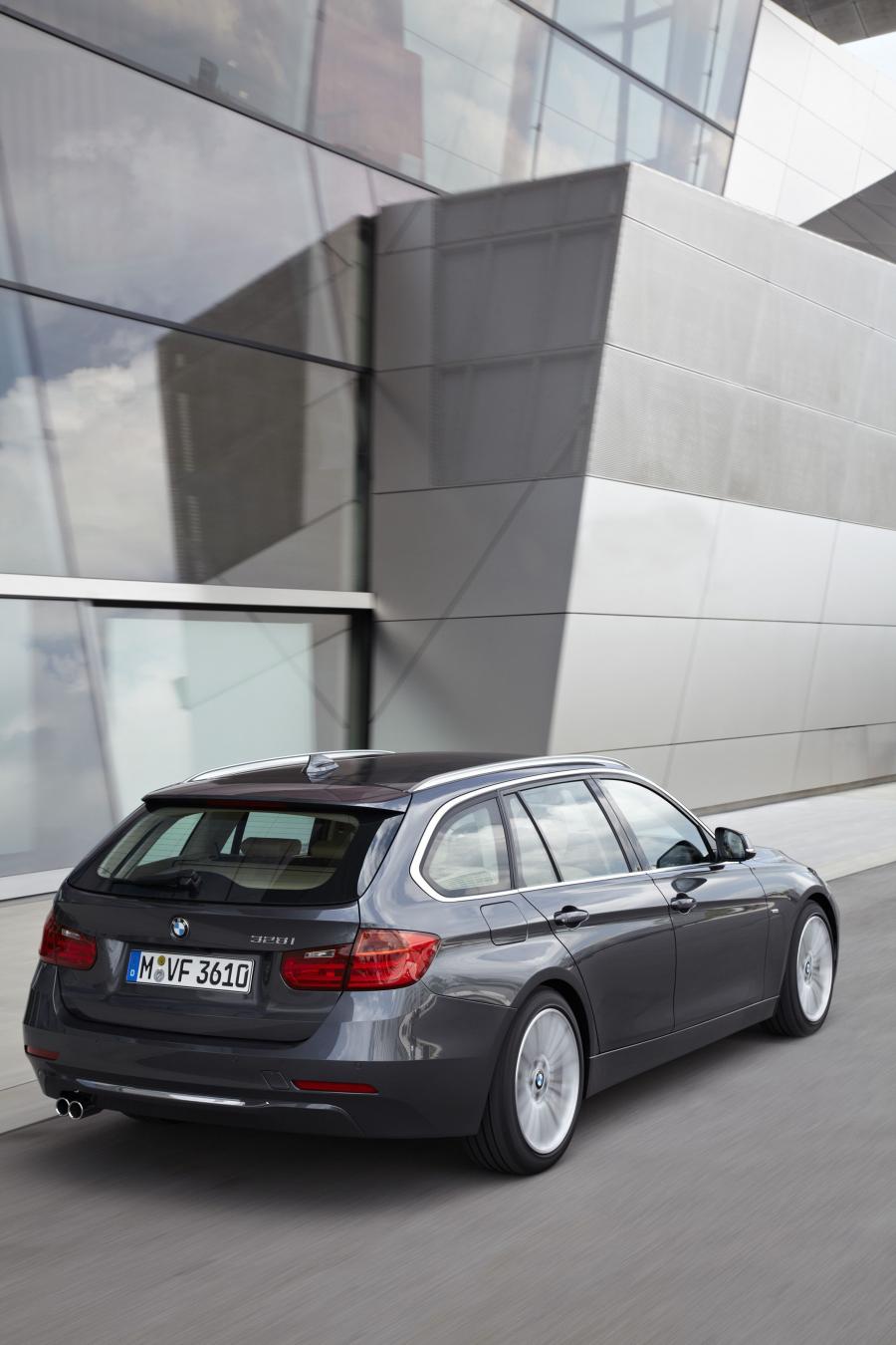  BMW 328i Touring Luxury 2012 года  (фото 101 из 200)